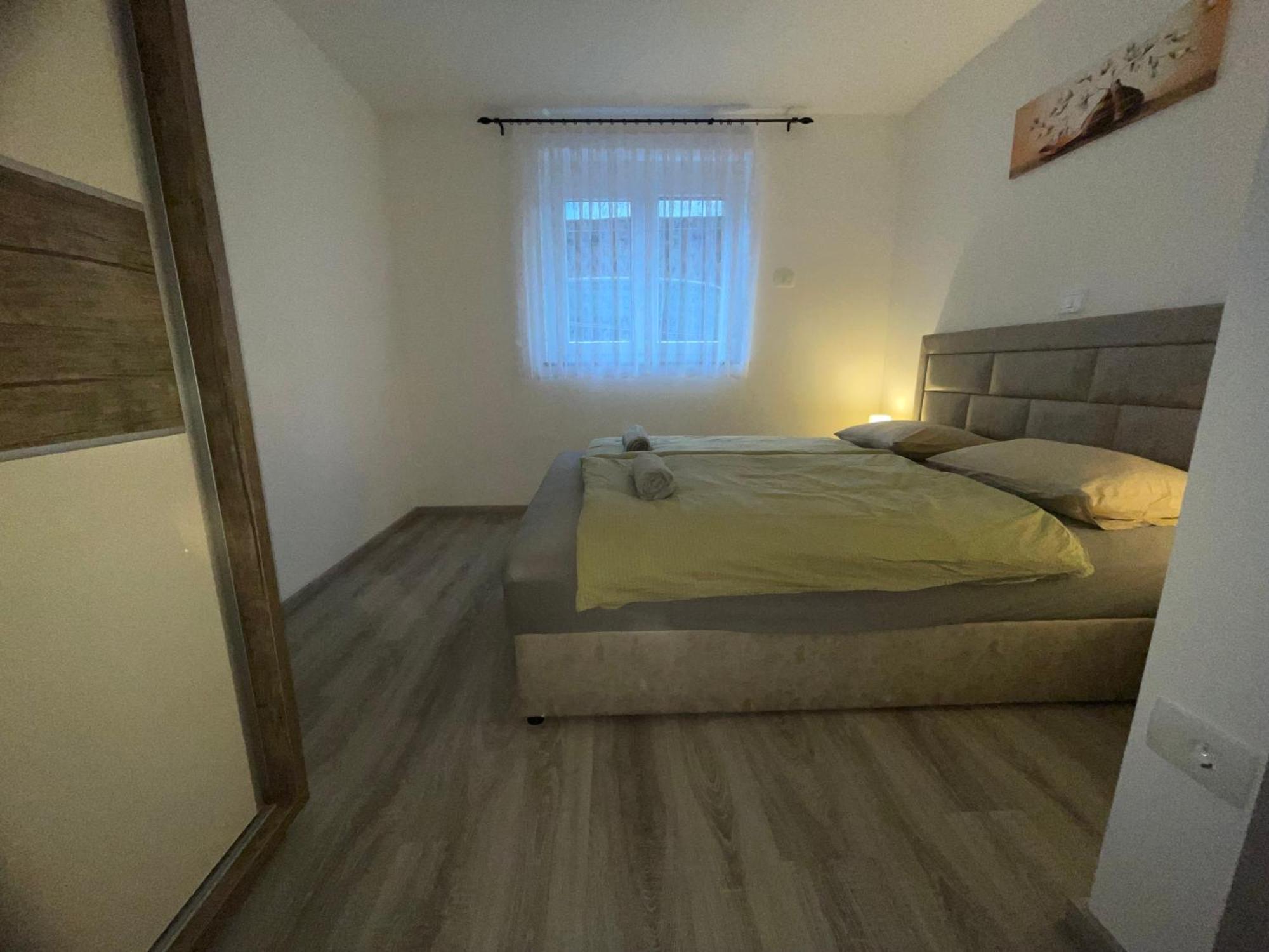 Apartma Dzana Zaga Eksteriør bilde