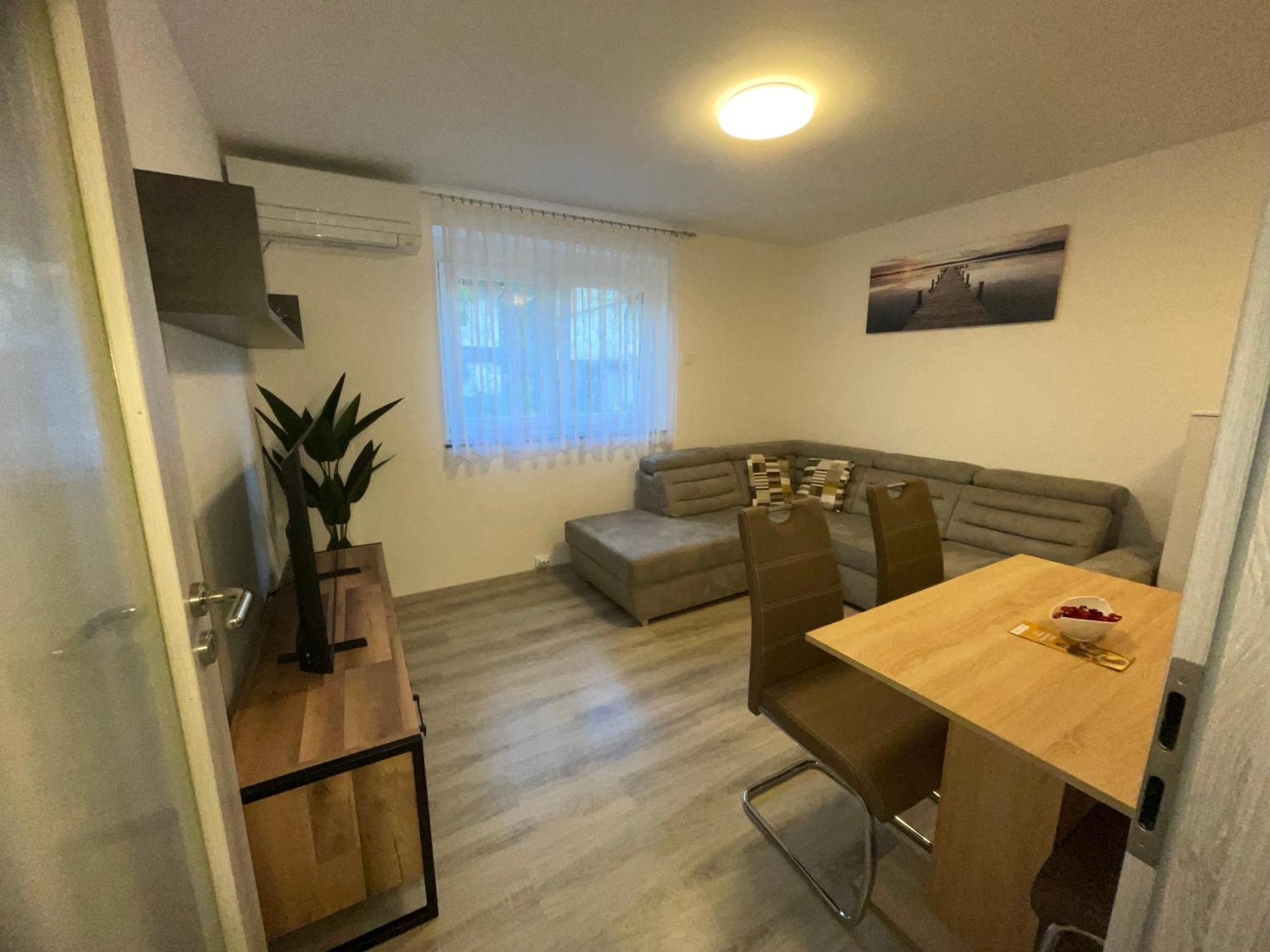 Apartma Dzana Zaga Eksteriør bilde