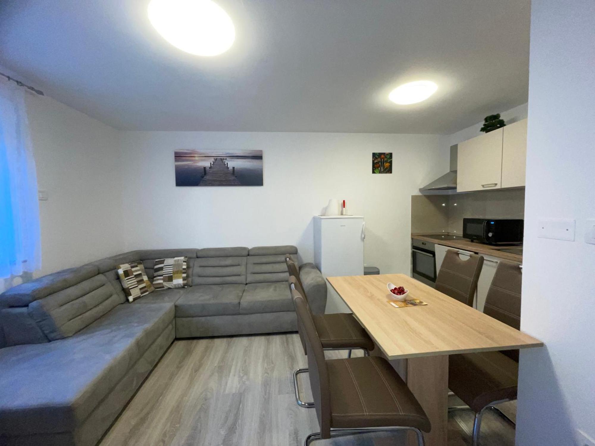 Apartma Dzana Zaga Eksteriør bilde